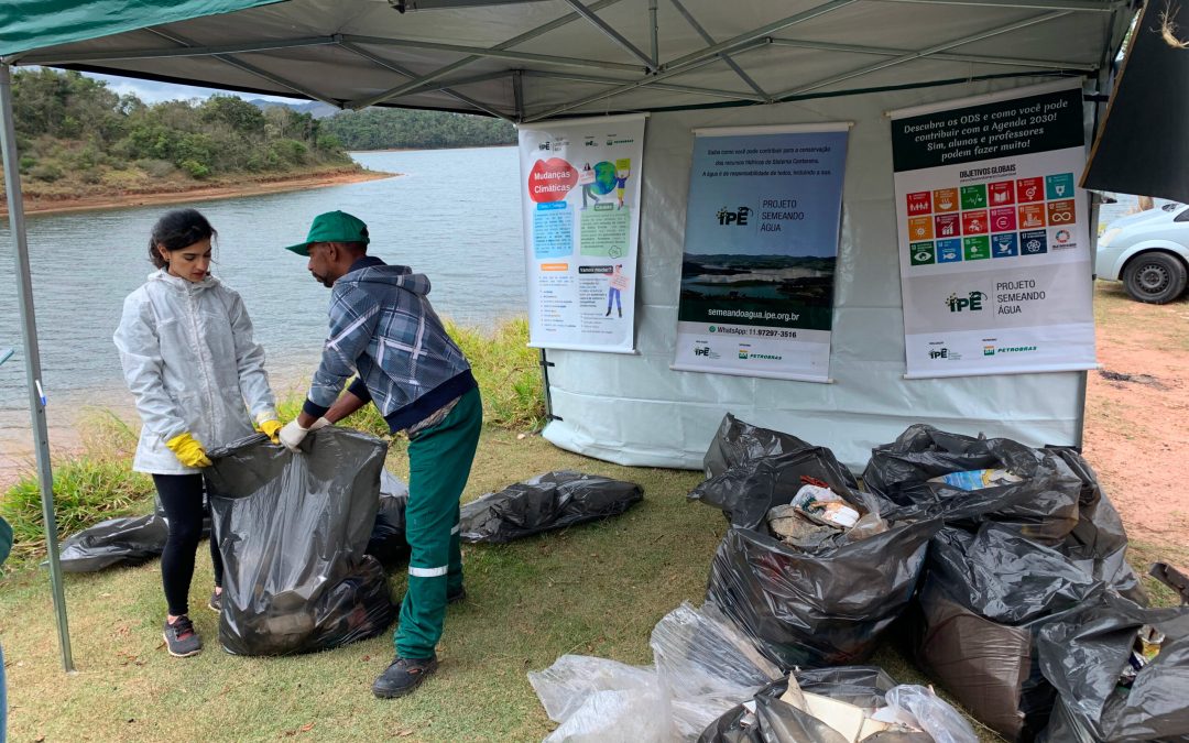 Semeando Água participa do Dia Mundial da Limpeza